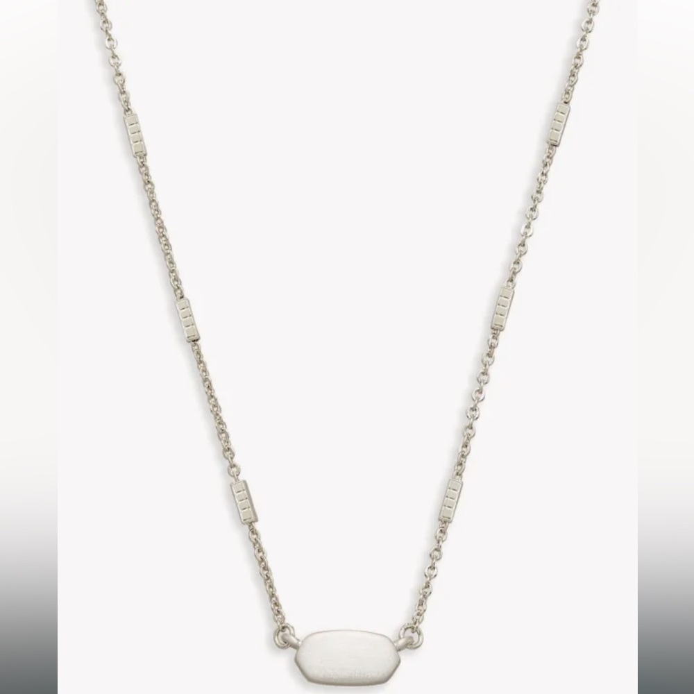 Kendra Scott Fern Pendant Necklace in Bright Silver